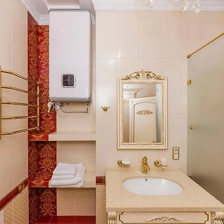 Апартаменти 16th Floor Arcadia *
